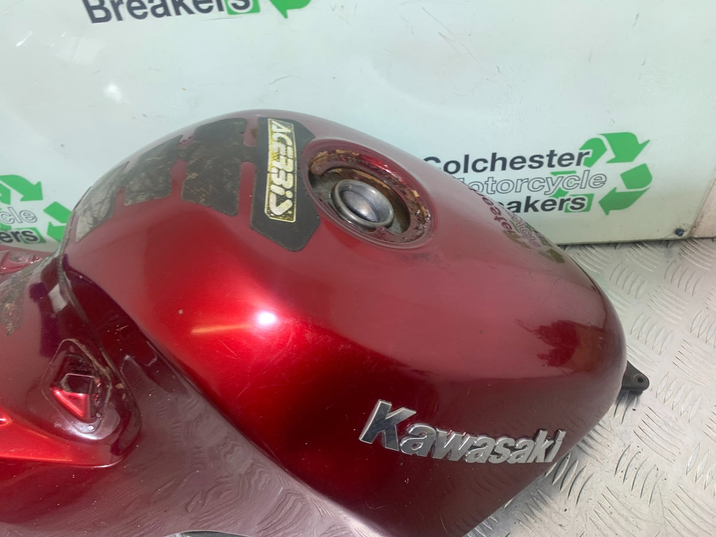 KAWASAKI ZZR1100 D PETROL TANK   YEAR 1993-2001 (CMB1164)