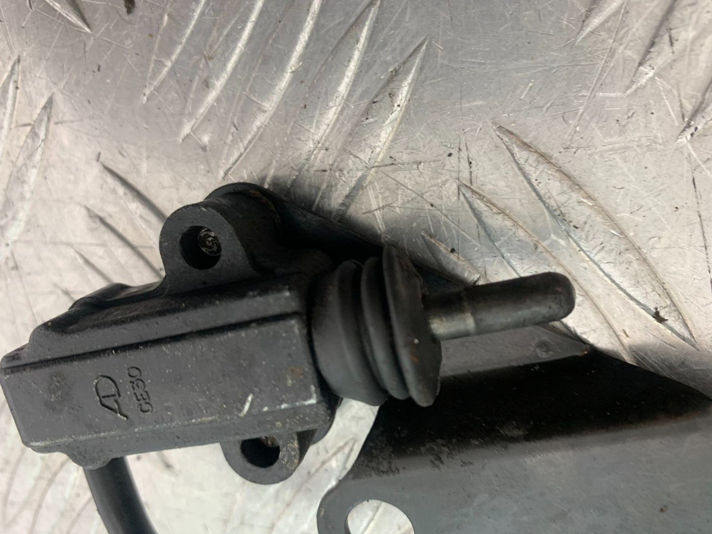 TRIUMPH 1050 SPRINT ST SIDE STAND SWITCH    2003-2011 (CMB1285)
