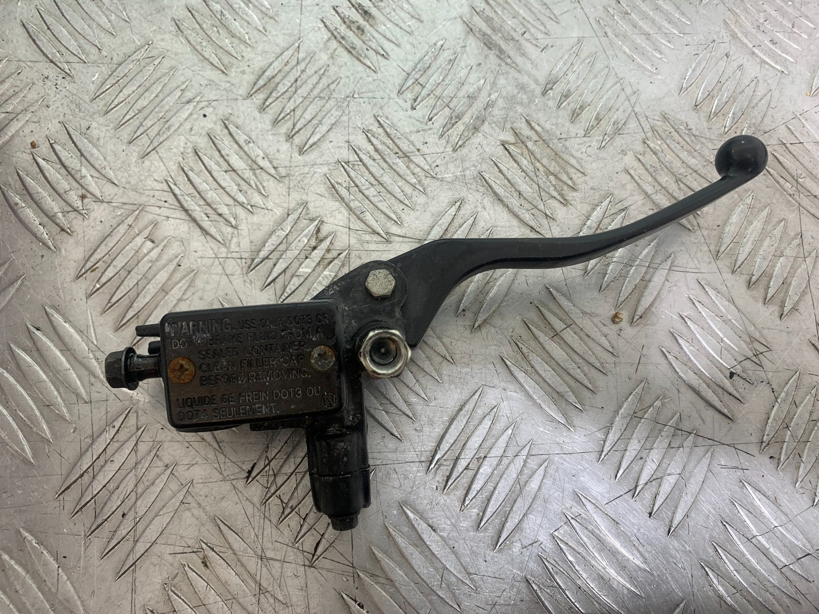 HONDA CBF125 CBF 125 FRONT BRAKE MASTER CYLINDER YEAR 2009-14  (CMB1172)