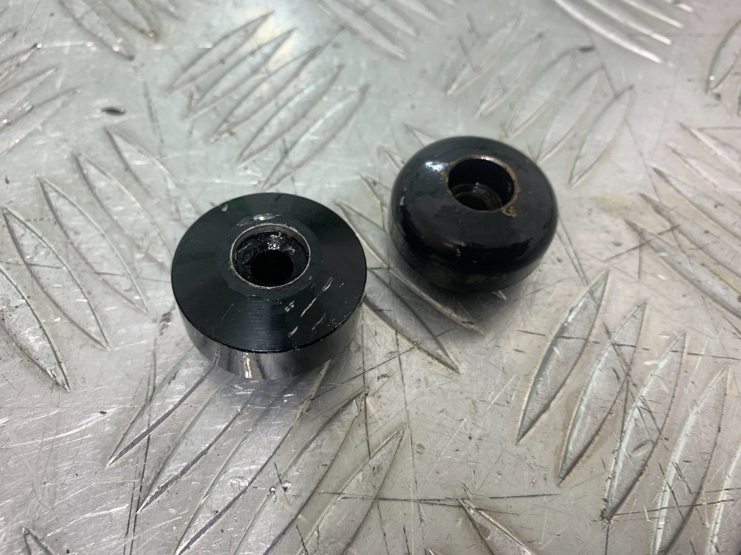 YAMAHA YZF R1 4C8 BAR END WEIGHTS  YEAR 2007-2008 (CMB1237)