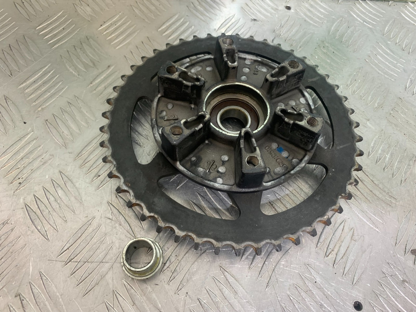 TRIUMPH 675 STREET TRIPLE REAR SPROCKET CARRIER   2013-2016 (CMB1186)
