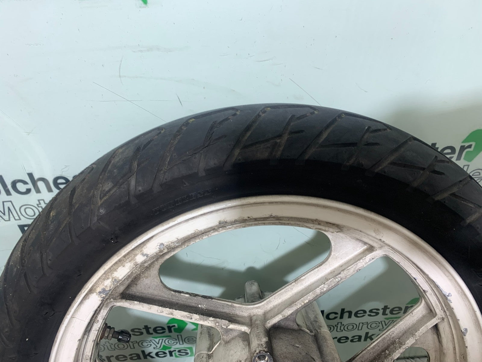 KAWASAKI GPZ600 GPZ 600 FRONT WHEEL  YEAR 1988-90 (CMB1258)