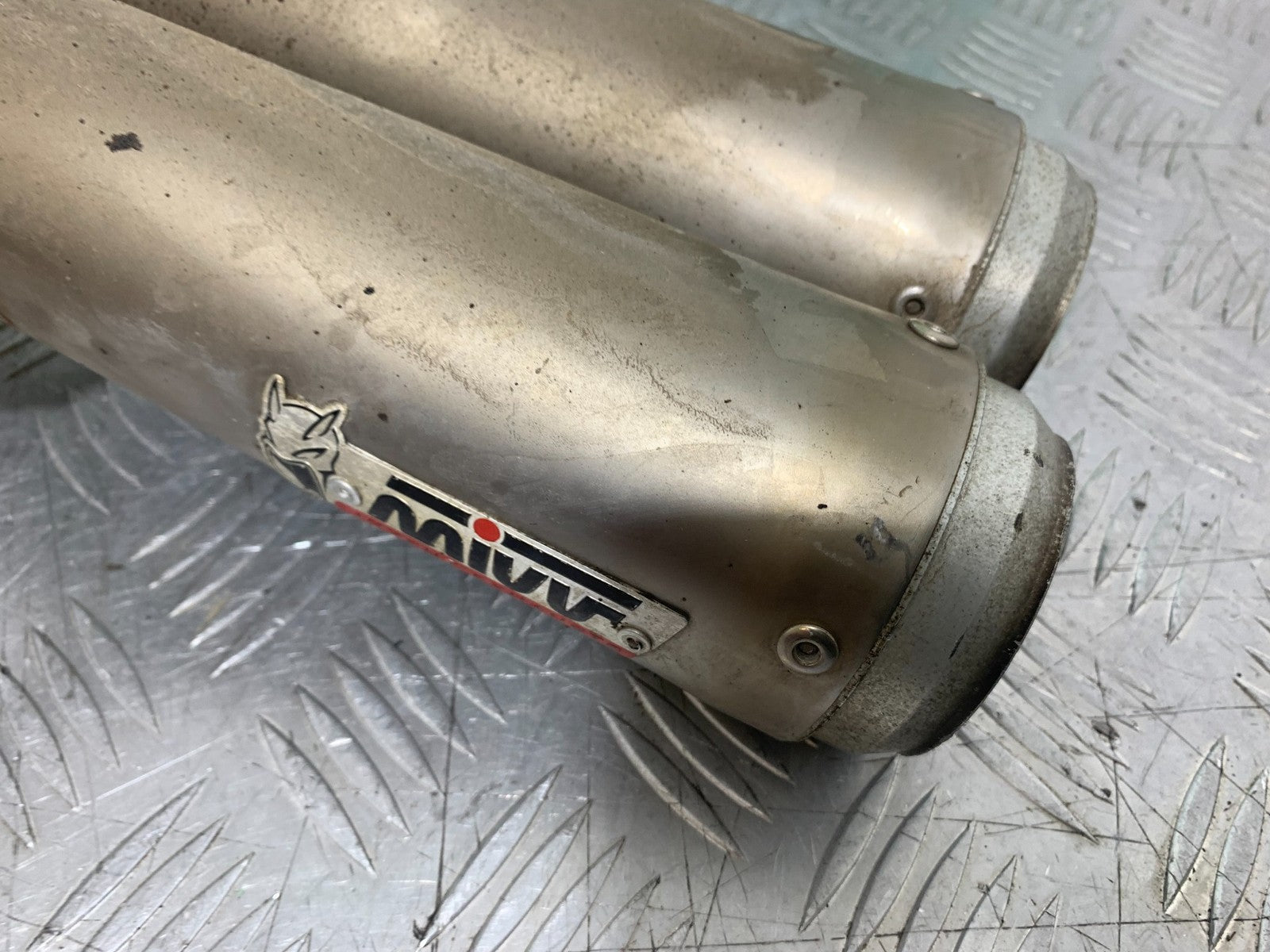 HONDA CBR1000 rr FIREBLADE MIVV SILENCERS  YEAR 2006 (CMB1220)