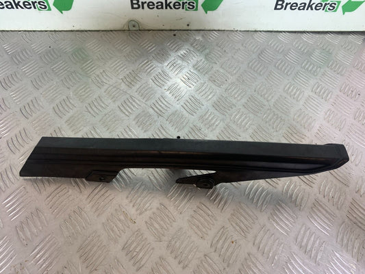 KAWASAKI Z750 ZR750 ZR-7S CHAIN GUARD  YEAR 1999-05 (CMB1135)