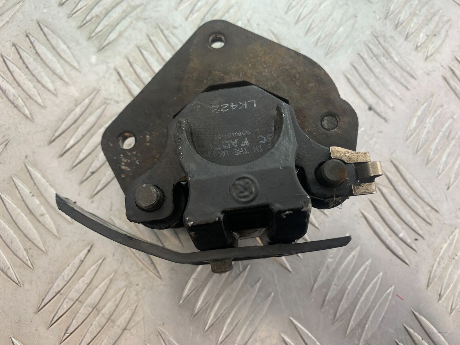 HERALD CLASSIC 125 FRONT BRAKE CALIPER  YEAR 2014 (CMB1058)