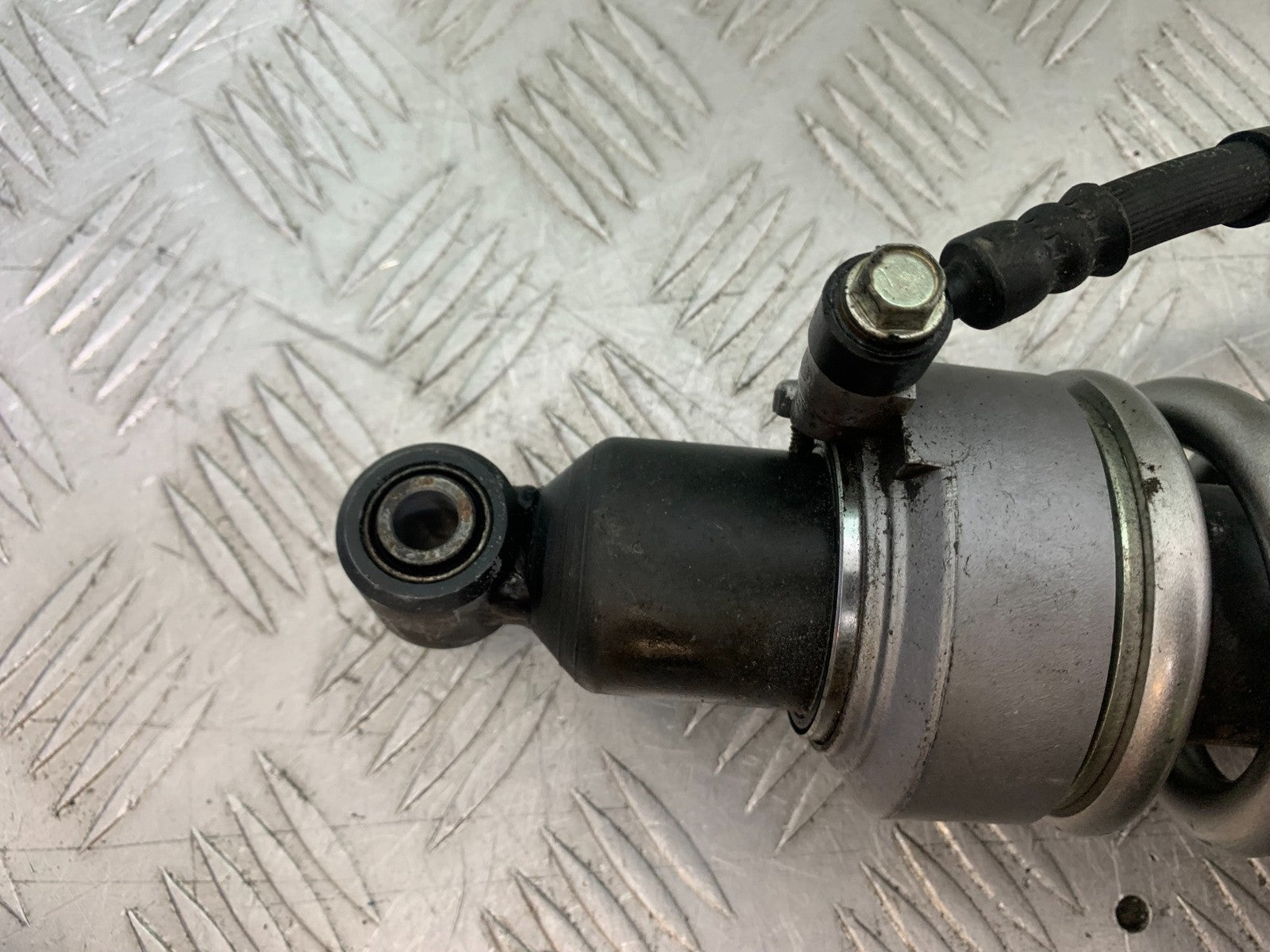 KAWASAKI Z1000 SX REAR SHOCK  YEAR 2014-16 (CMB1264)