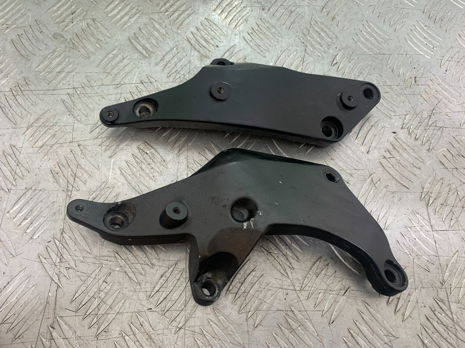 KAWASAKI ZX10R ZX10 R ENGINE MOUNTS    2008-2010 (CMB1206)