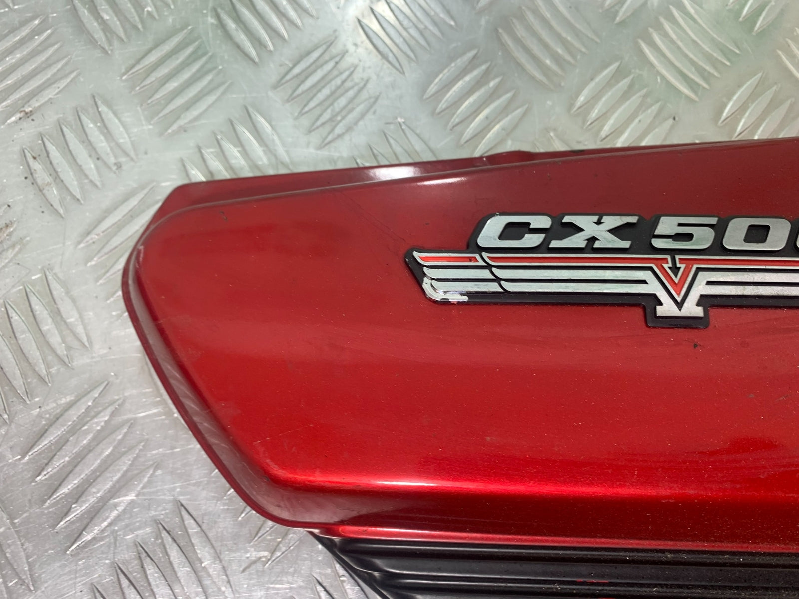 HONDA CX500 CX 500 RIGHT SEAT PANEL YEAR 1978 1981 (CMB1137)