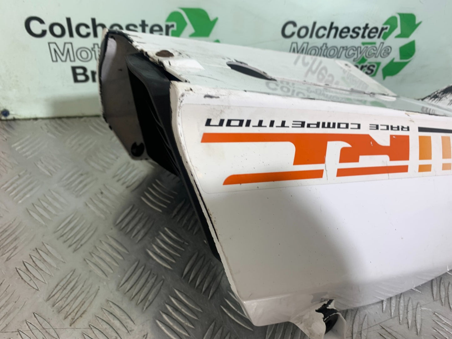 KTM RC125 RC 125 BELLYPAN 2014 2017 (CMB1199)