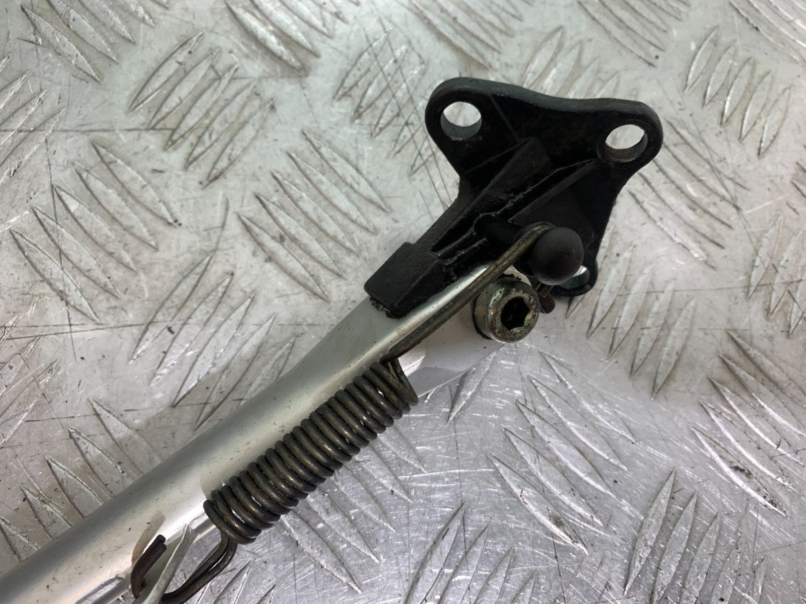TRIUMPH SPEED TRIPLE R 1050 SIDE STAND  2009 (CMB1183)