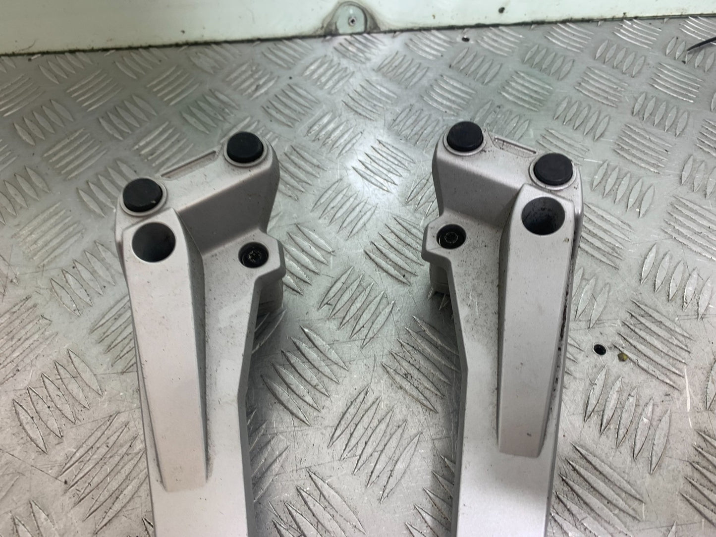 BMW R1200 GS R 1200 GS PANNIER BRACKETS  YEAR 2004-2007