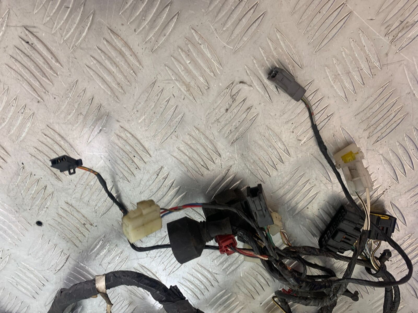 KAWASAKI ZX6R ZX6 J WIRING LOOM  YEAR 2000 (CMB1129)