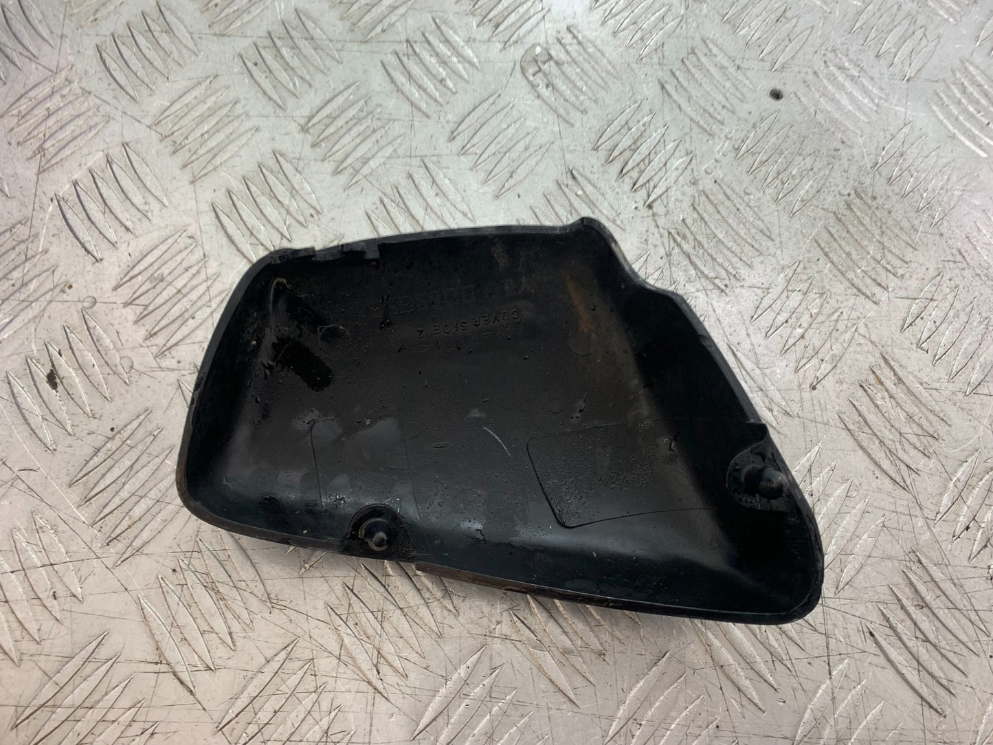 YAMAHA XV1100 XV 1100 VIRAGO RIGHT SEAT PANEL 1990-1999 (CMB1243)
