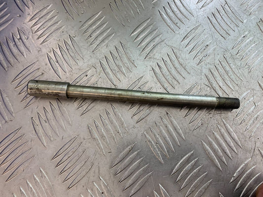 BENELLI BN125 BN 125 FRONT WHEEL SPINDLE  YEAR 2018-2021 (CMB1080)