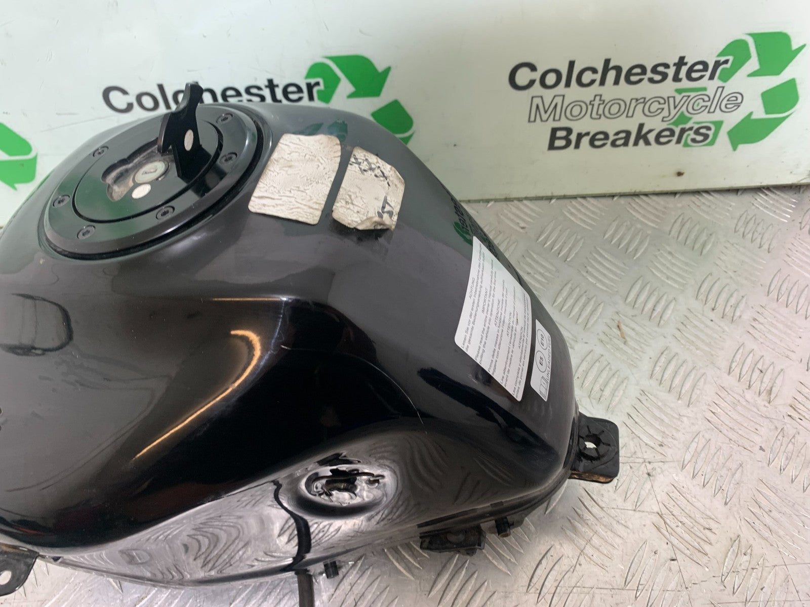 KTM 125 DUKE PETROL TANK   YEAR 2018-2023 (CMB1185)