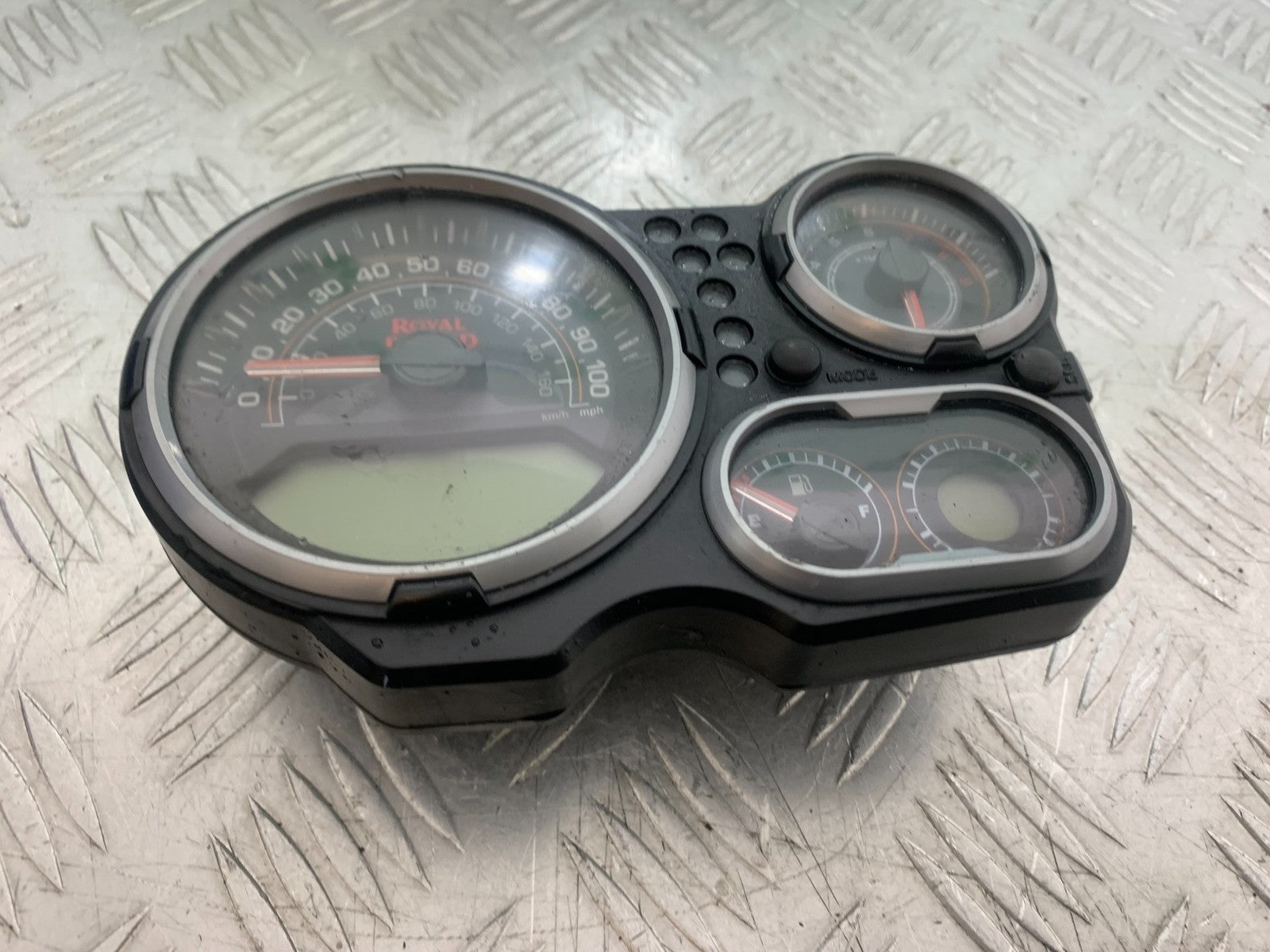 ROYAL ENFIELD HIMALAYAN 411 CLOCKS SPEEDO DASH  YEAR 2018-2023 (CMB1279)