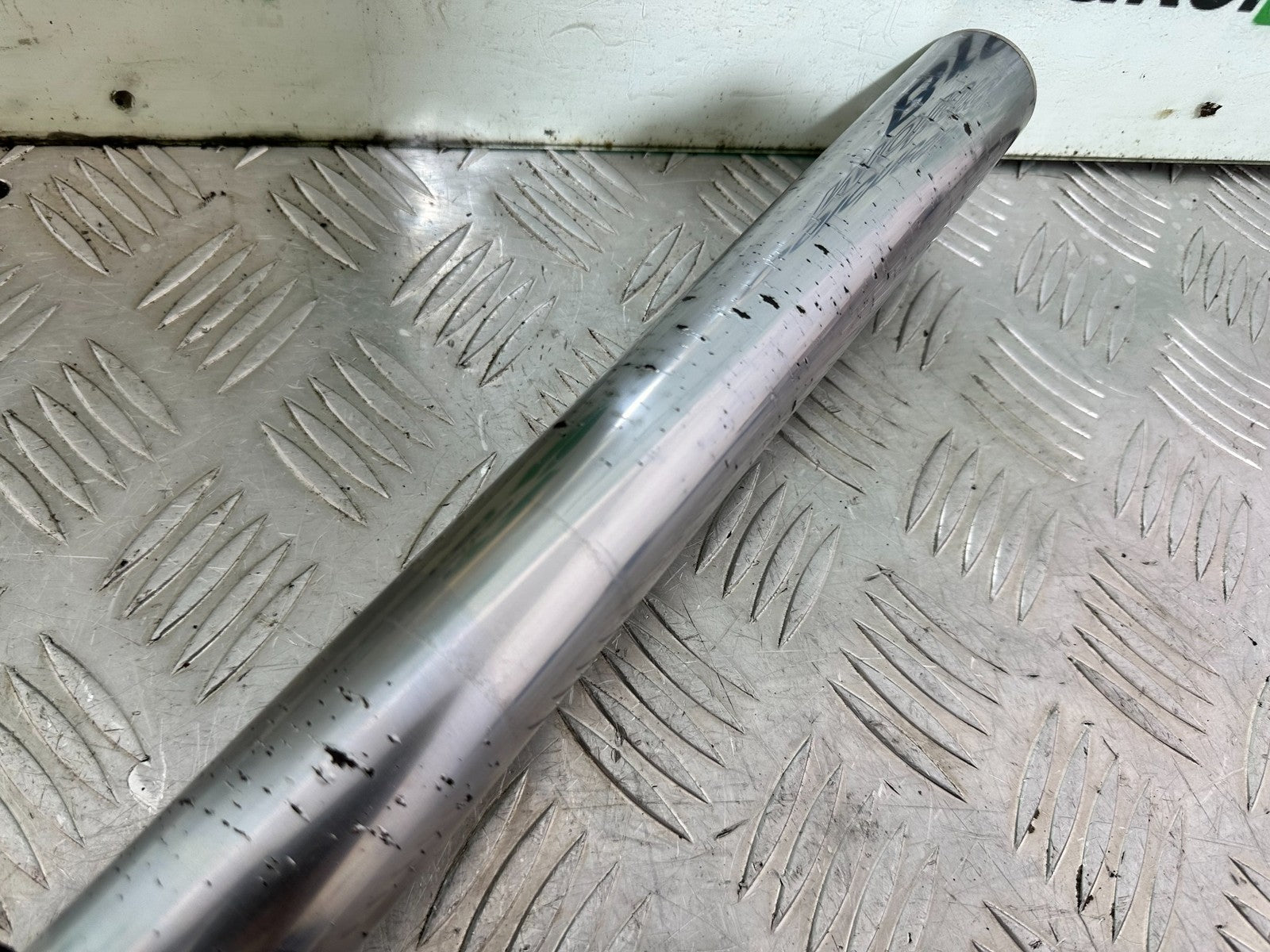 KAWASAKI ER6 F ER6F RIGHT FORK (PARTS ONLY) YEAR 2005-2008 (CMB1178)