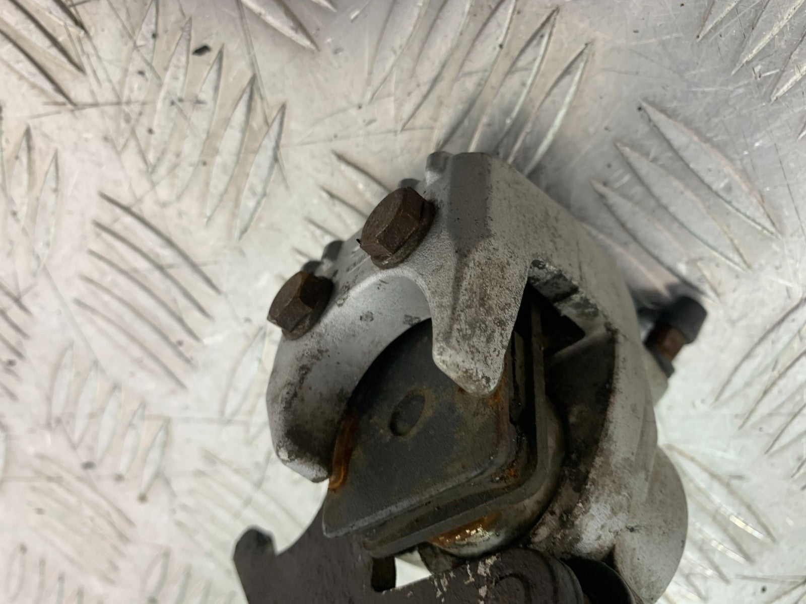 QINGQI QM125 GY-2B REAR BRAKE CALIPER YEAR 2016 (CMB1228)