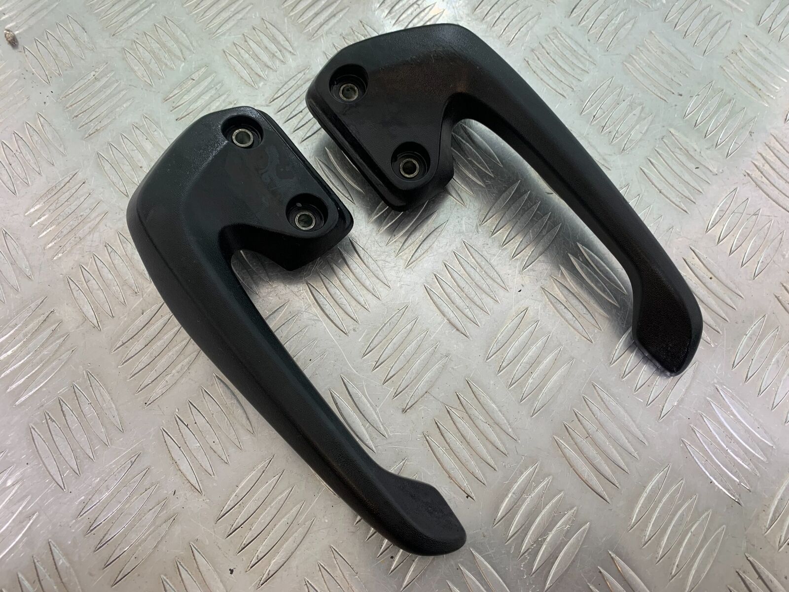 HONDA VFR800 VFR 800 V-TEC GRAB RAILS  YEAR 2002 -09 (CMB1012)