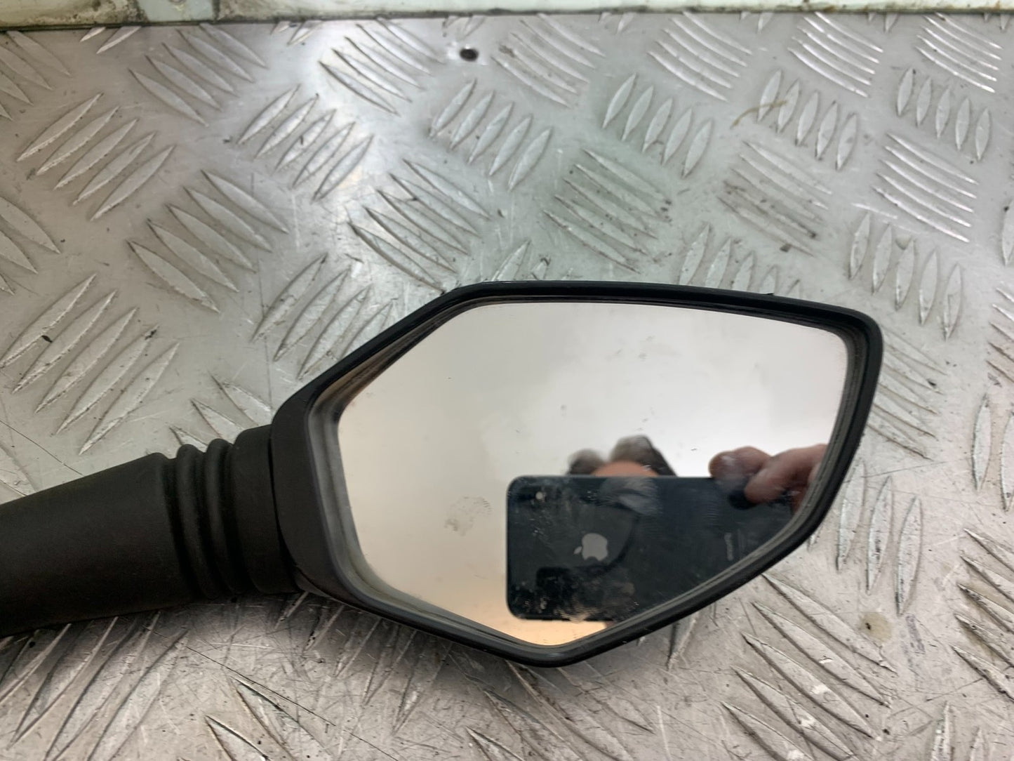 KTM DUKE 125 RIGHT MIRROR  YEAR 2012-2016 (CMB1317)