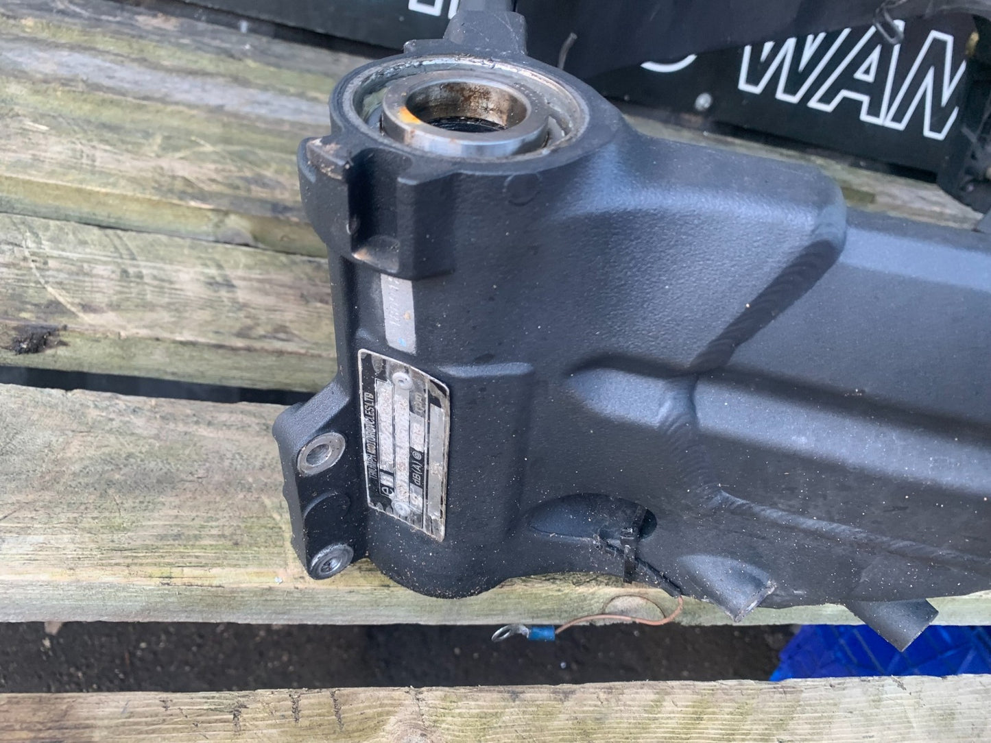 TRIUMPH 1050 SPRINT GT FRAME REG LOG BOOK  YEAR 2010-2016 (CMB1250)
