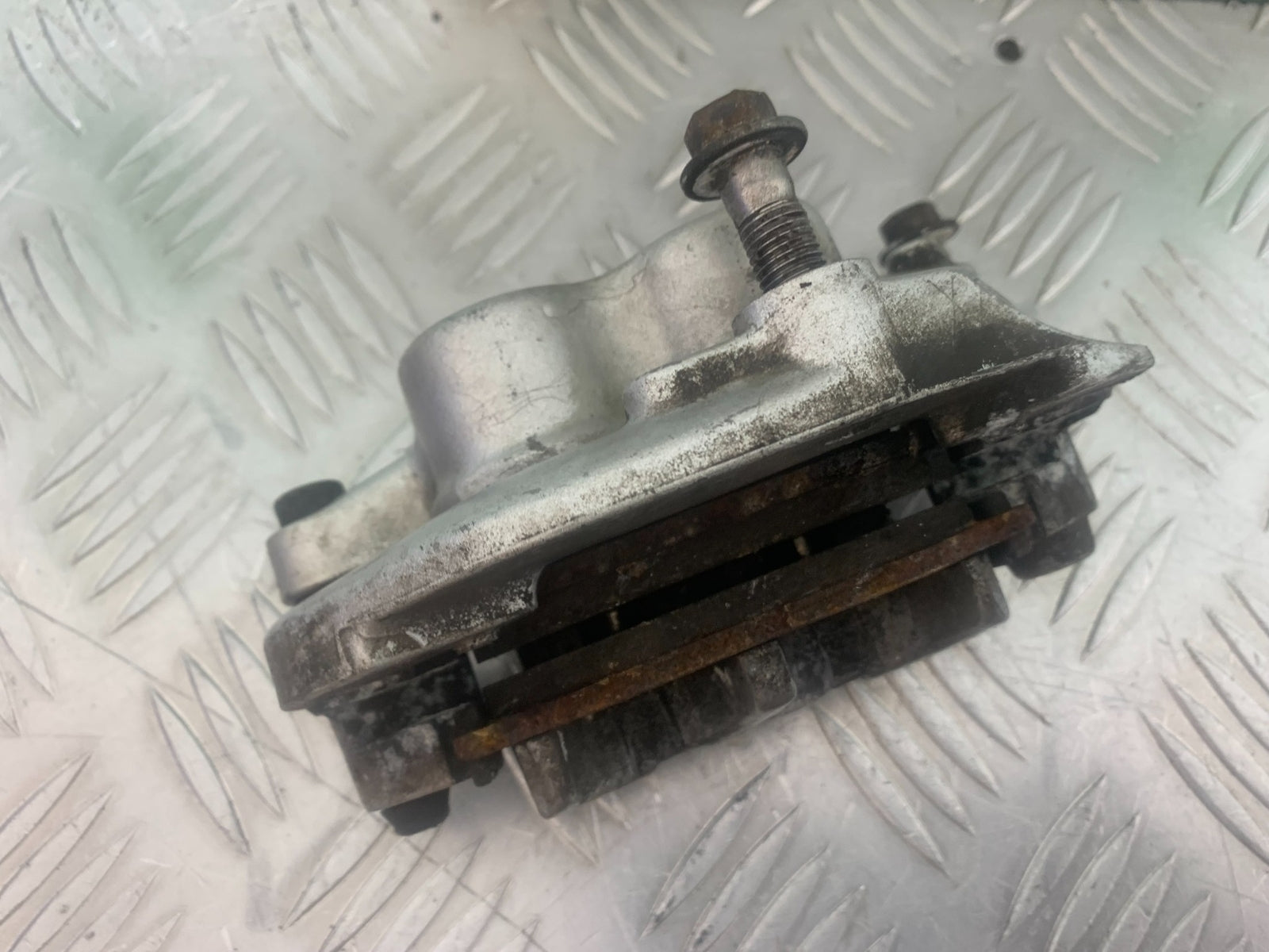 YAMAHA XV535 XV 535 VIRAGO FRONT BRAKE CALIPER YEAR 1994-02 (CMB1139)