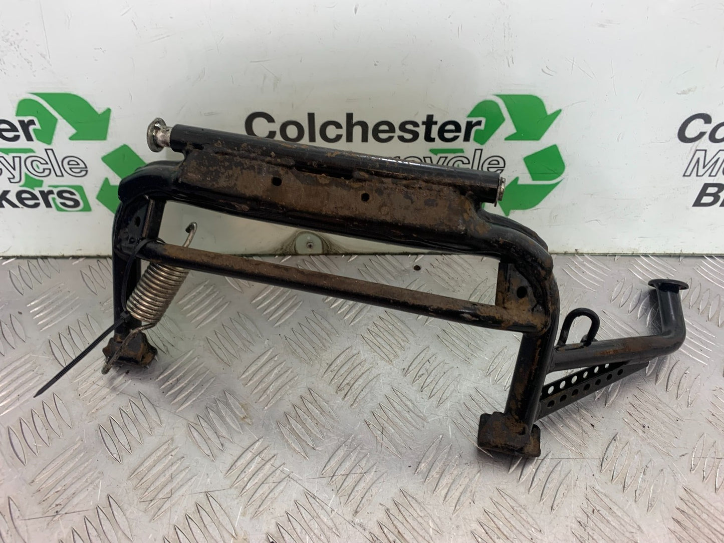 YAMAHA XMAX 300 CENTER STAND YEAR 2017-2020 (CMB1218)