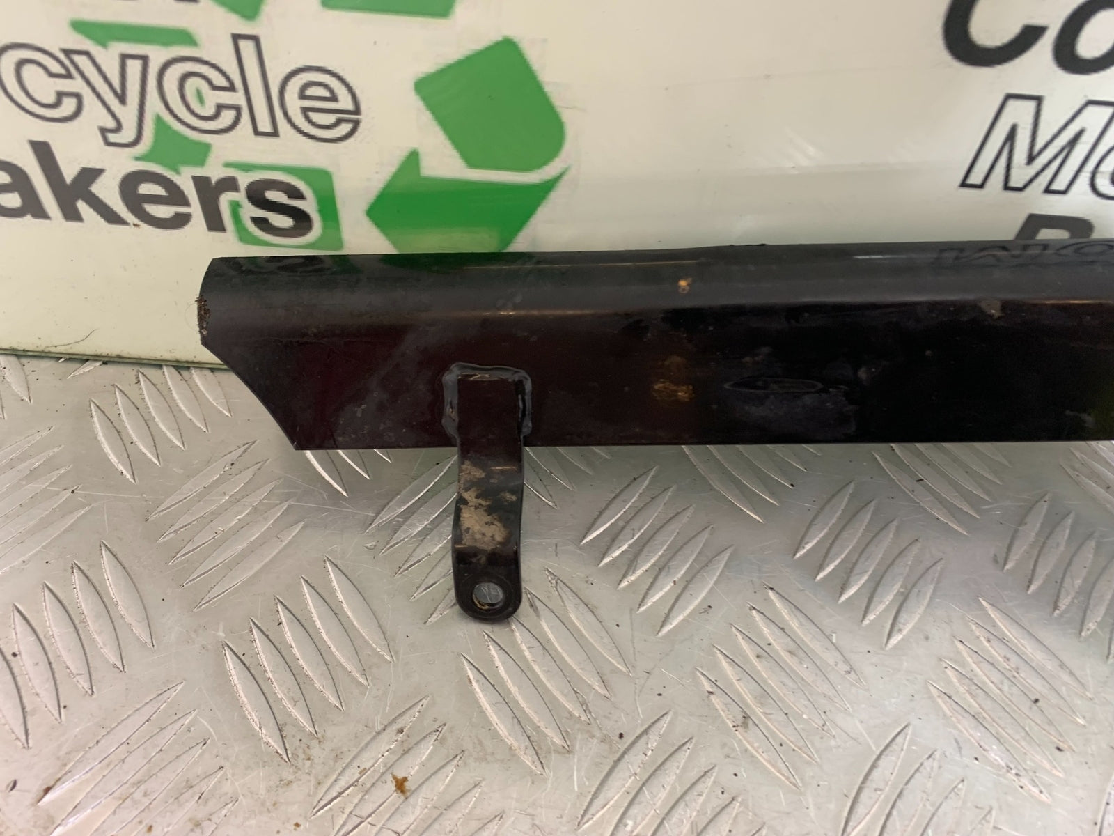 ROYAL ENFIELD BULLET 500 EFI CHAIN GUARD  YEAR 2008 - 2016 (CMB1153)
