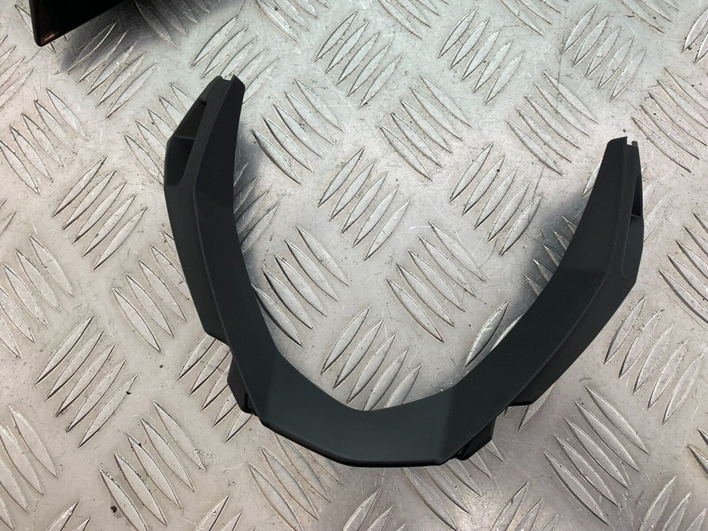 TRIUMPH 1050 SPEED TRIPLE RS BELLYPAN   YEAR 2018-2020 (CMB1029)