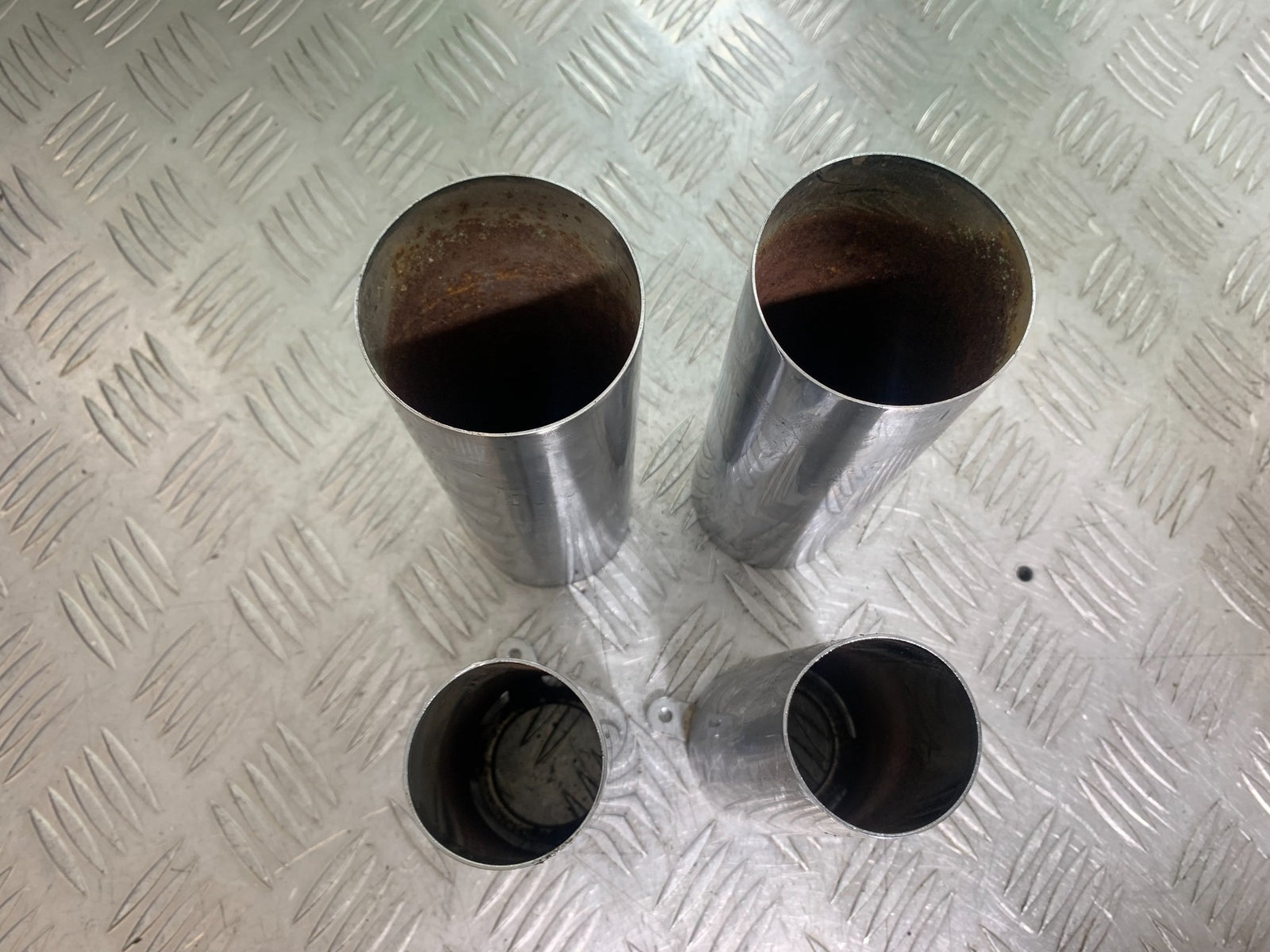 KAWASAKI VN1500 CLASSIC TOP AND BOTTOM FORKS COVERS    YEAR 1999 -2006 (CMB1166)