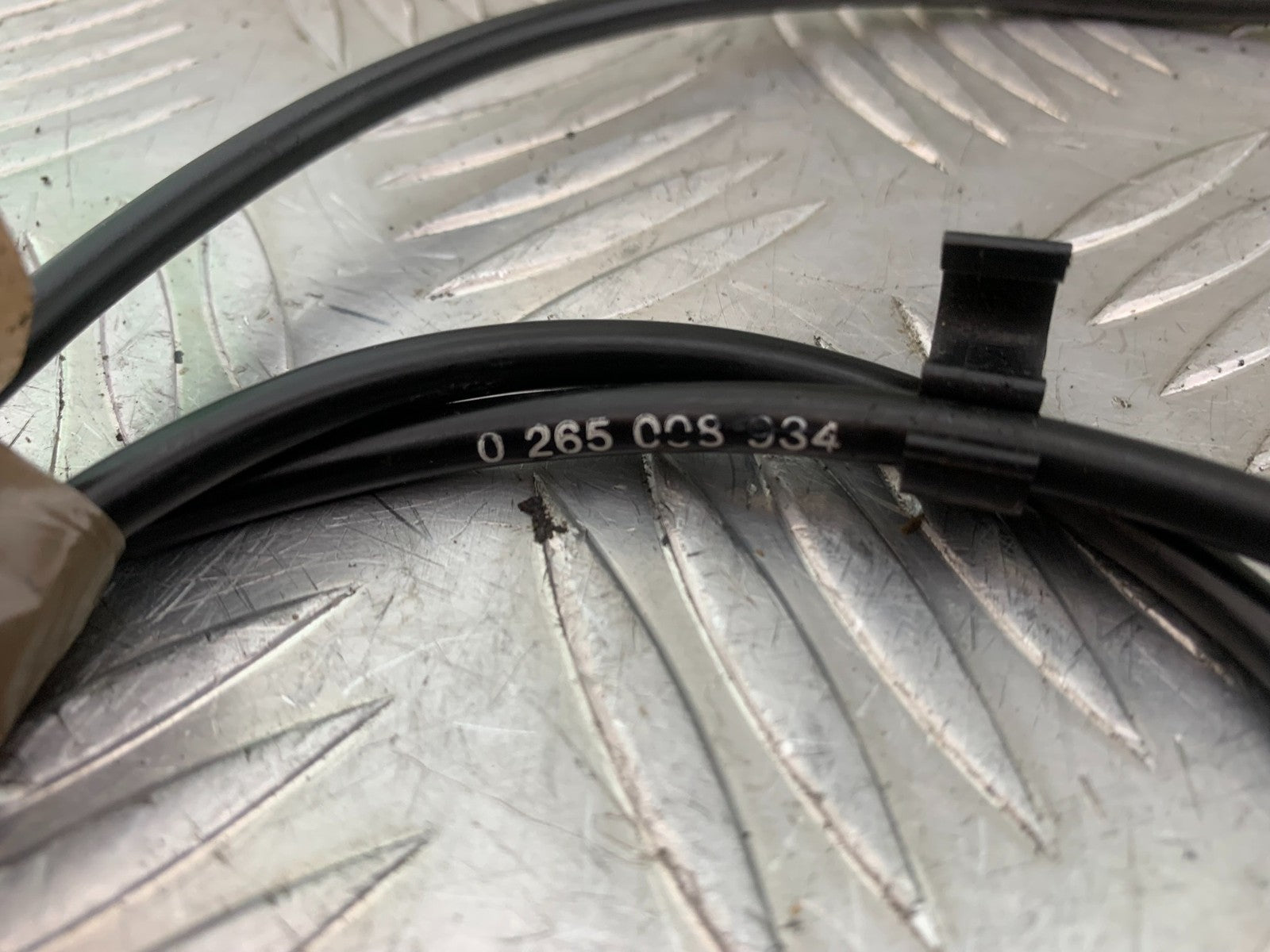 KTM 690 DUKE R LC4 REAR ABS SENSOR YEAR 2012-2015  (CMB1180)