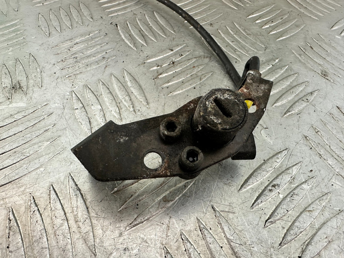 KAWASAKI ER6 F ER6F SEAT LOCK MECHANISM YEAR 2005-2008 (CMB1178)