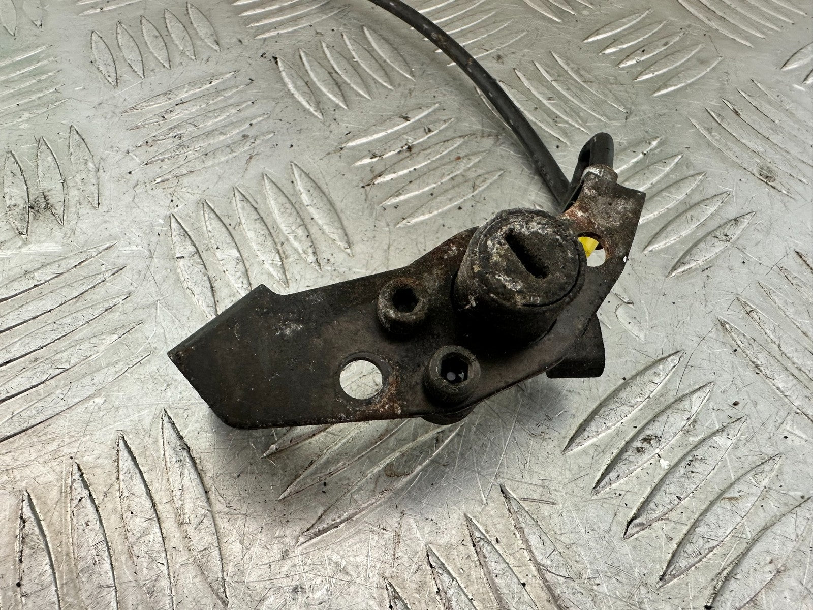 KAWASAKI ER6 F ER6F SEAT LOCK MECHANISM YEAR 2005-2008 (CMB1178)