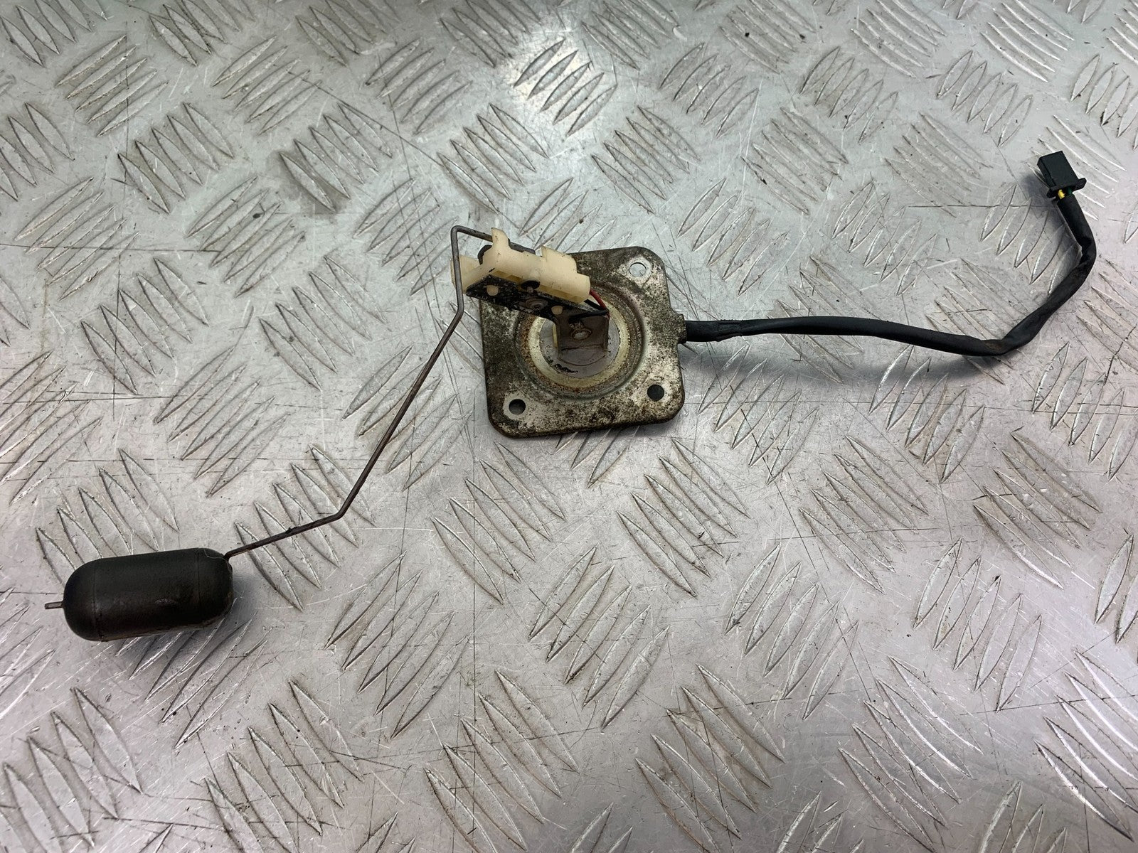 HONDA CBF125 CBF 125 PETROL TANK SENDER  YEAR 2009-14 (CMB1182)