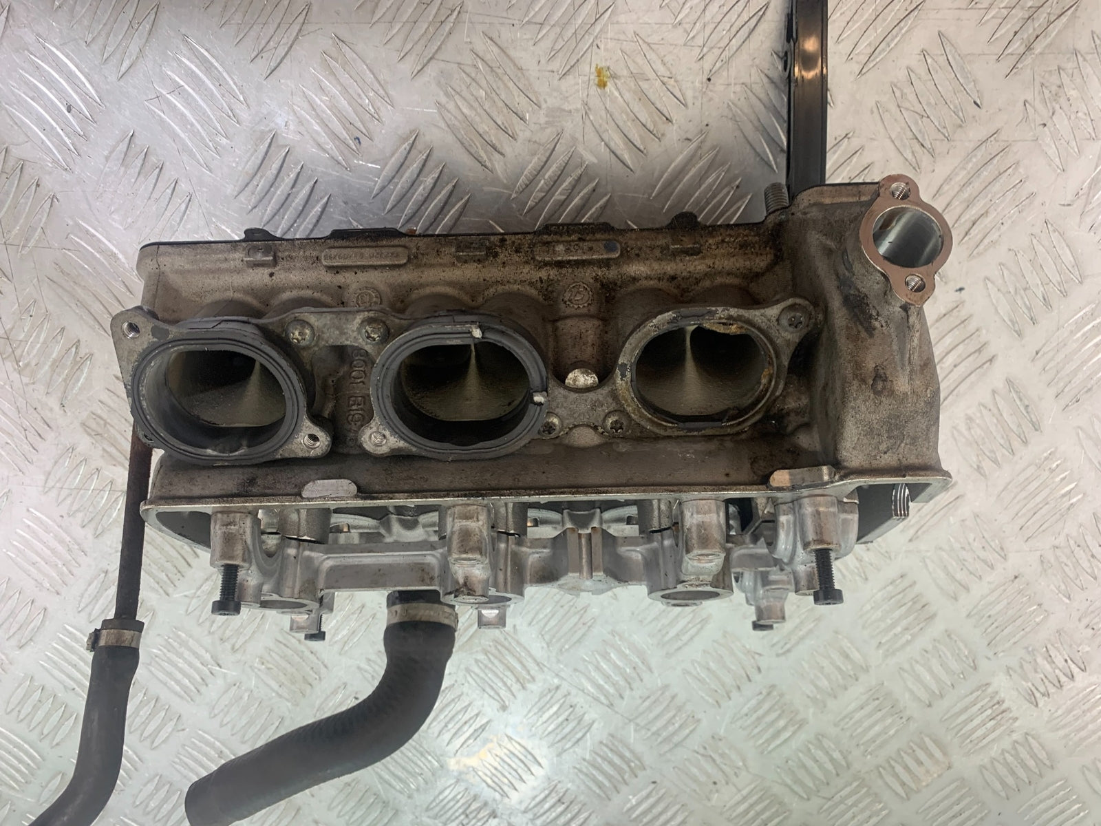 MV AGUSTA 800 F3 CYLINDER HEAD  YEAR 2013-2016 (CMB1152)