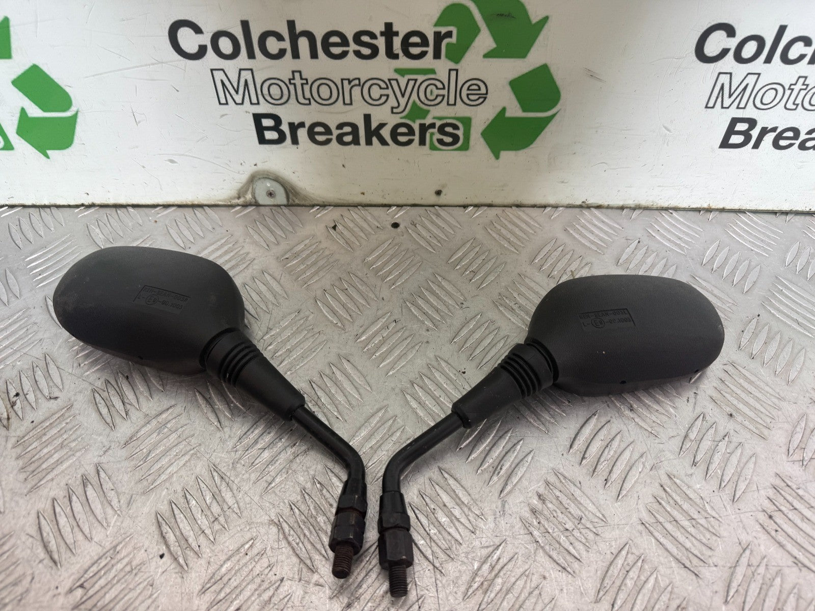 YAMAHA XT660 OEM REAR VIEW MIRROR SET PAIR MIRRORS YEAR 2004-2016 CMB1318