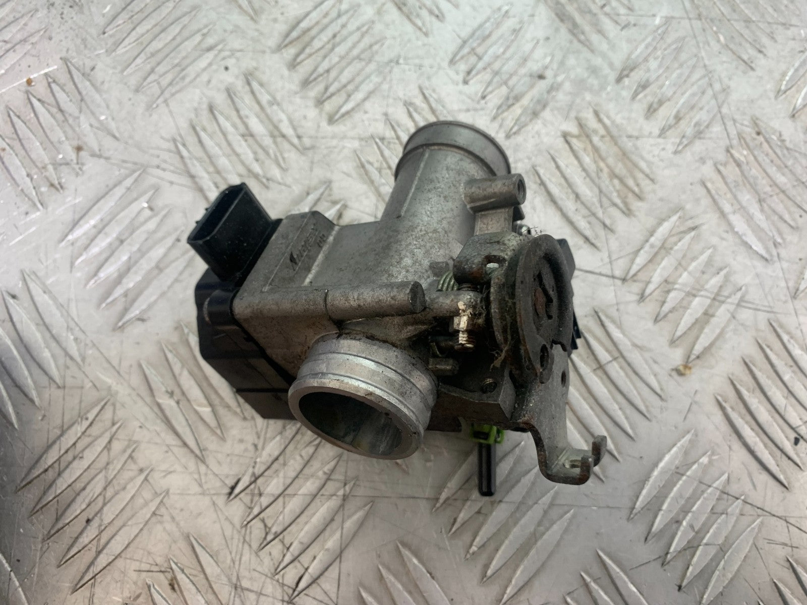 HONDA CBF125 CBF 125 THROTTLE BODY  YEAR 2009-14  (CMB1172)