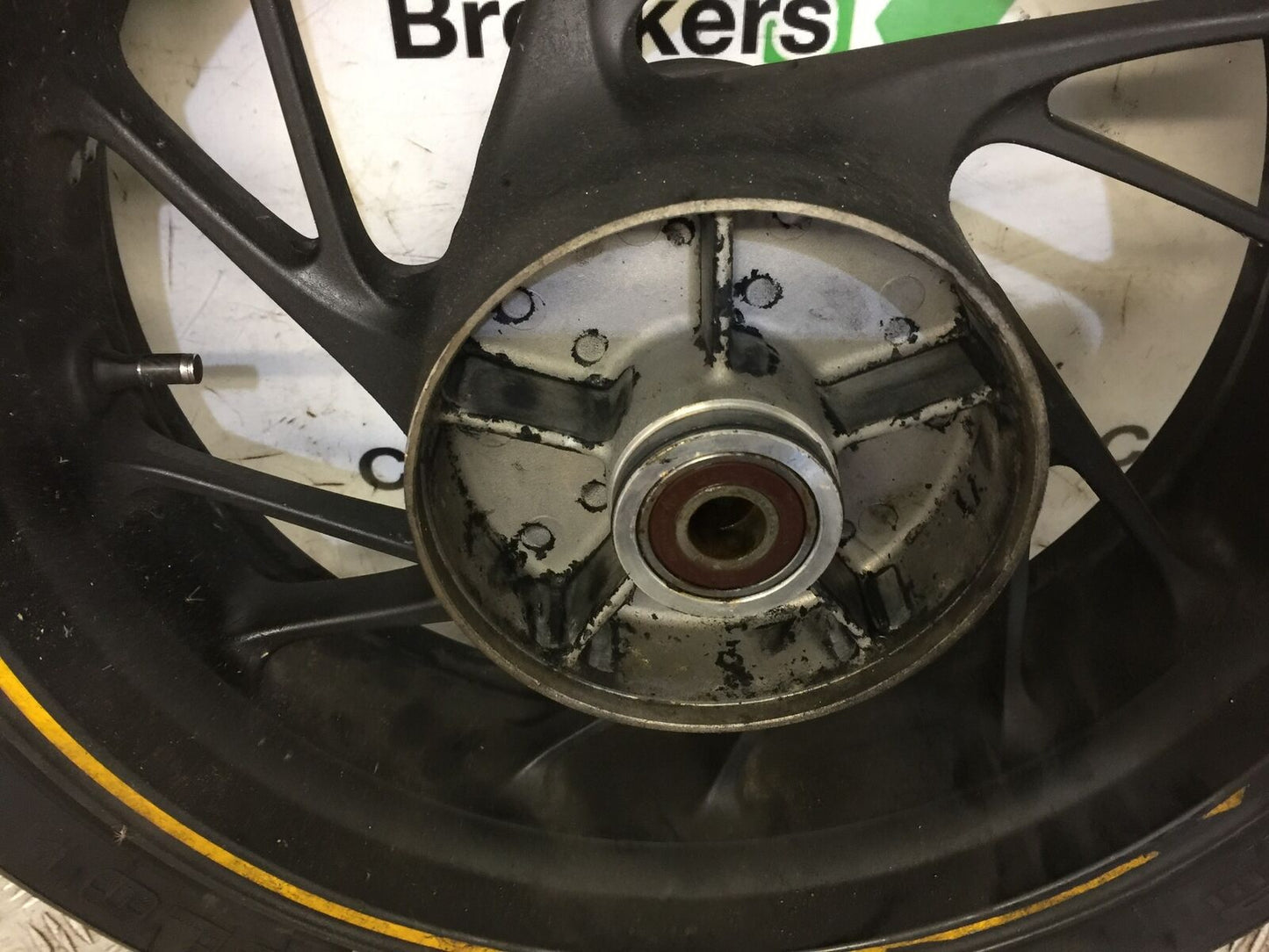 HONDA CB650 F CB 650 FA-E REAR WHEEL   YEAR 2014-2017 STOCK 609