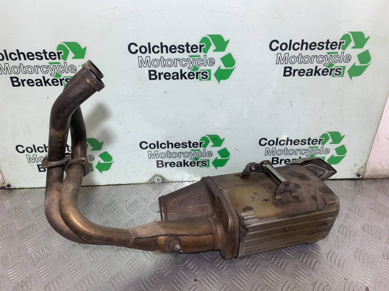 KAWASAKI ER6 N EXHAUST  YEAR 2012-2017 (CMB1324)