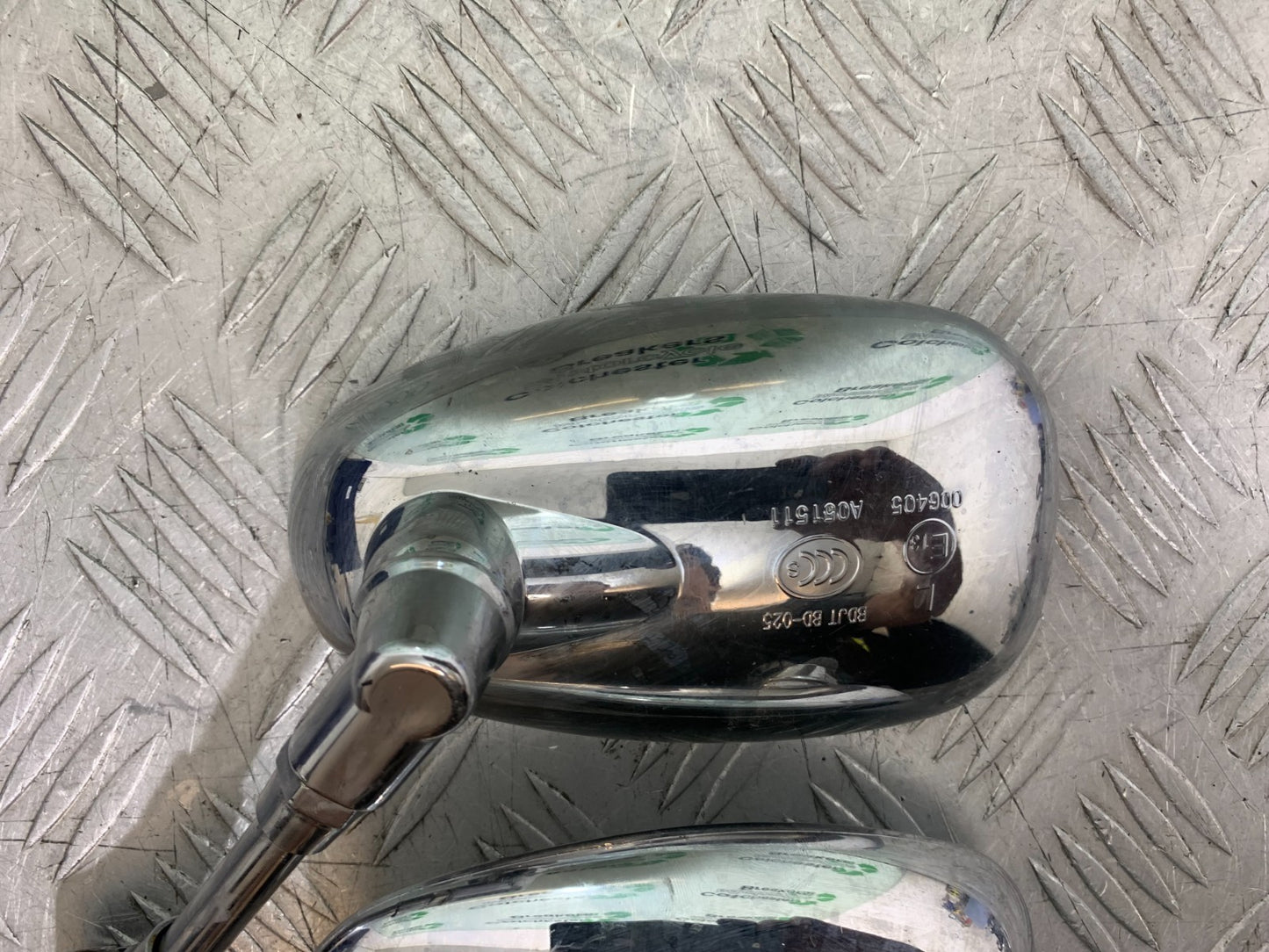 HONDA VT700 VT 700 SHADOW MIRRORS   YEAR 1984-85 (CMB1328)