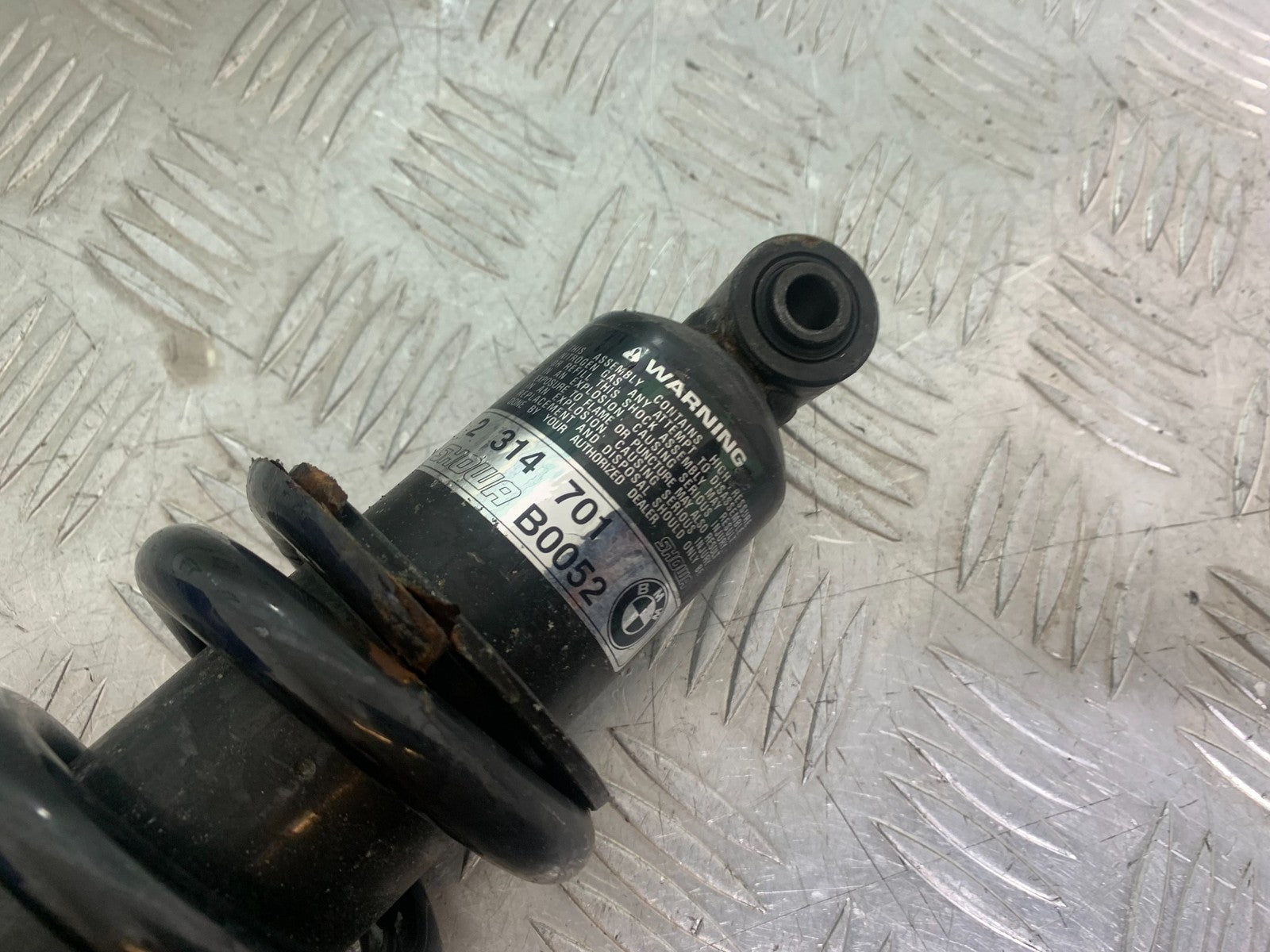 BMW R850 R R850R REAR SHOCK YEAR 1994-2002 (CMB1170)