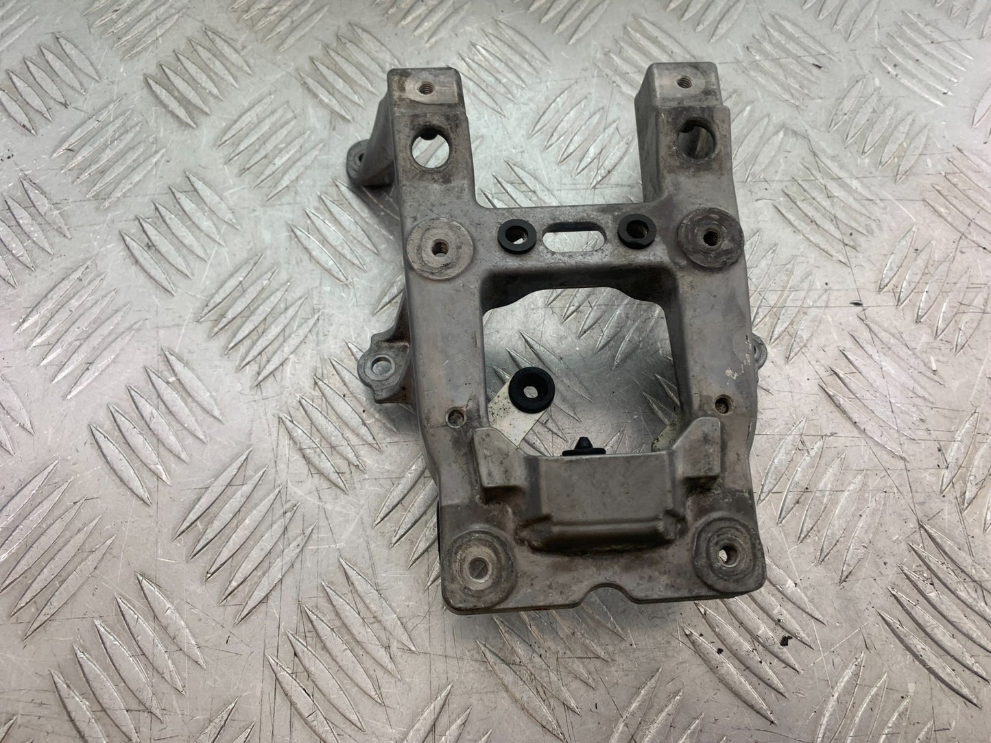YAMAHA YZF R7 REAR SUBFRAME   YEAR 2022-2025 (CMB1255)