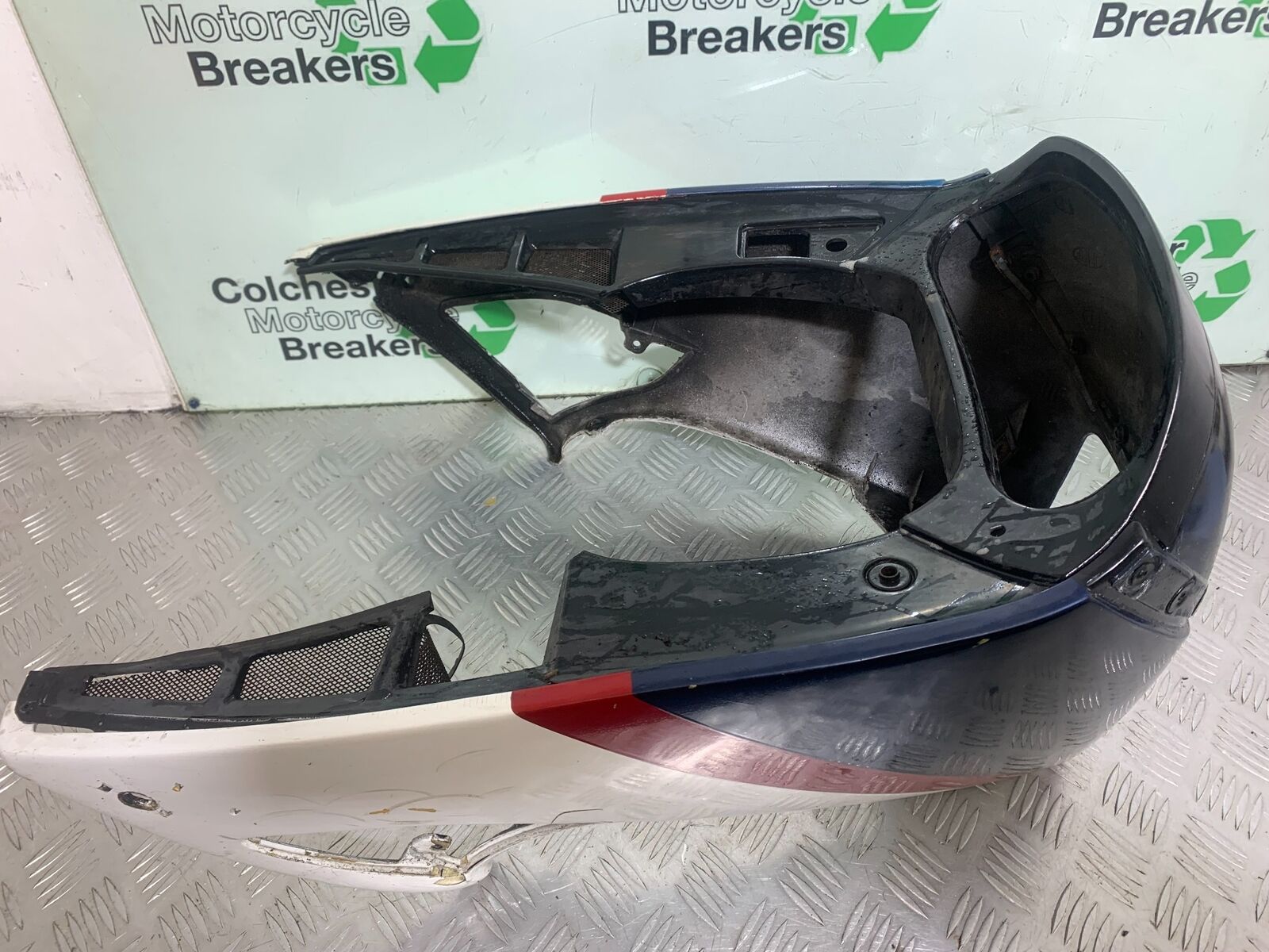 YAMAHA FJ1100 FJ 1100 TOP FAIRING   YEAR 1984-1985 (CMB1101)