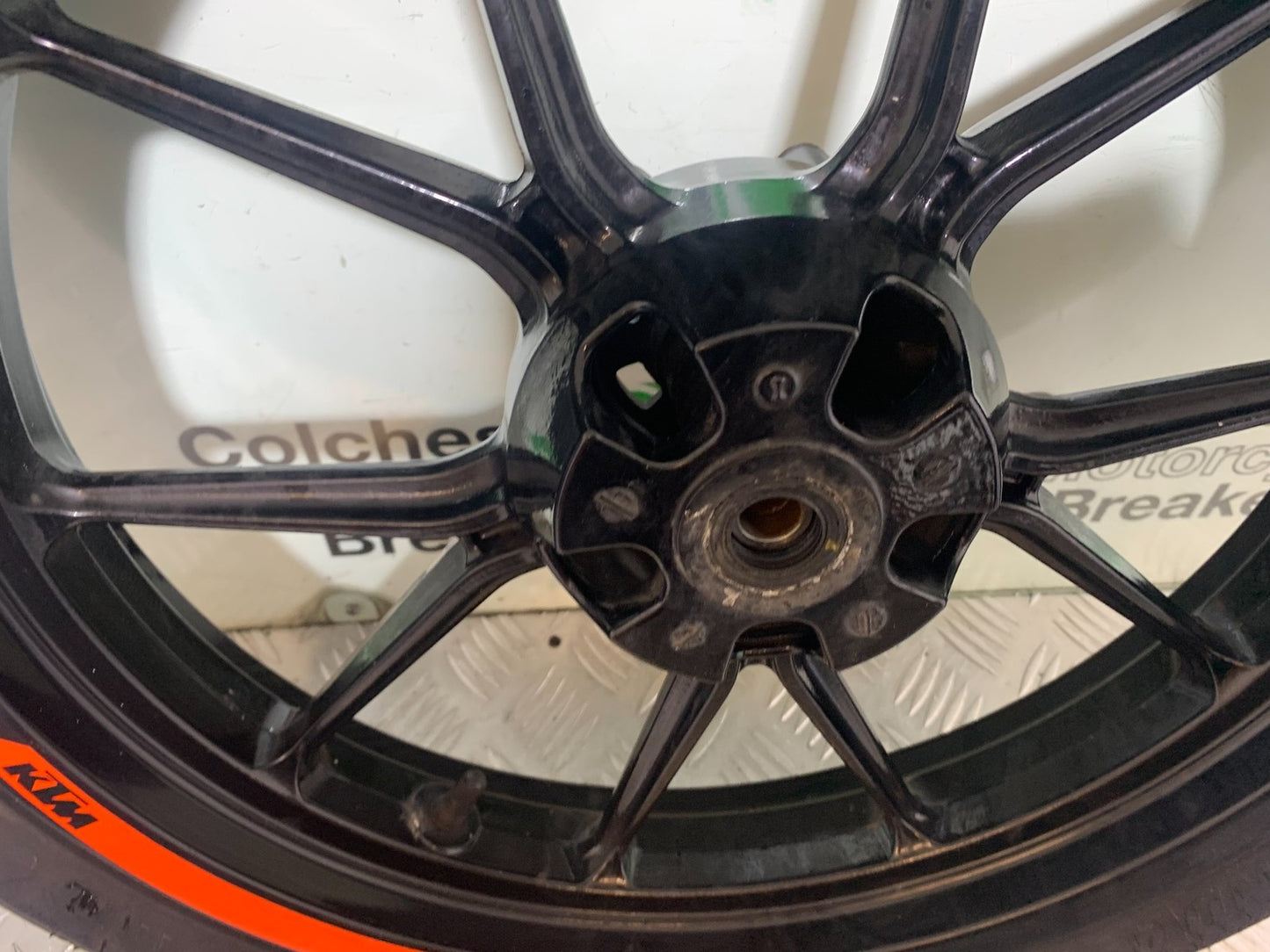 KTM DUKE 125 FRONT WHEEL  YEAR 2017-2022 (CMB1222)