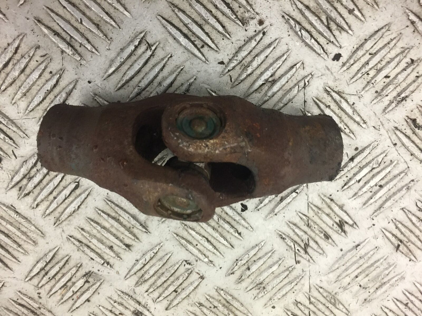 HONDA VT1100 C SHADOW UV JOINT   YEAR 1987-1996  (STOCK 540)