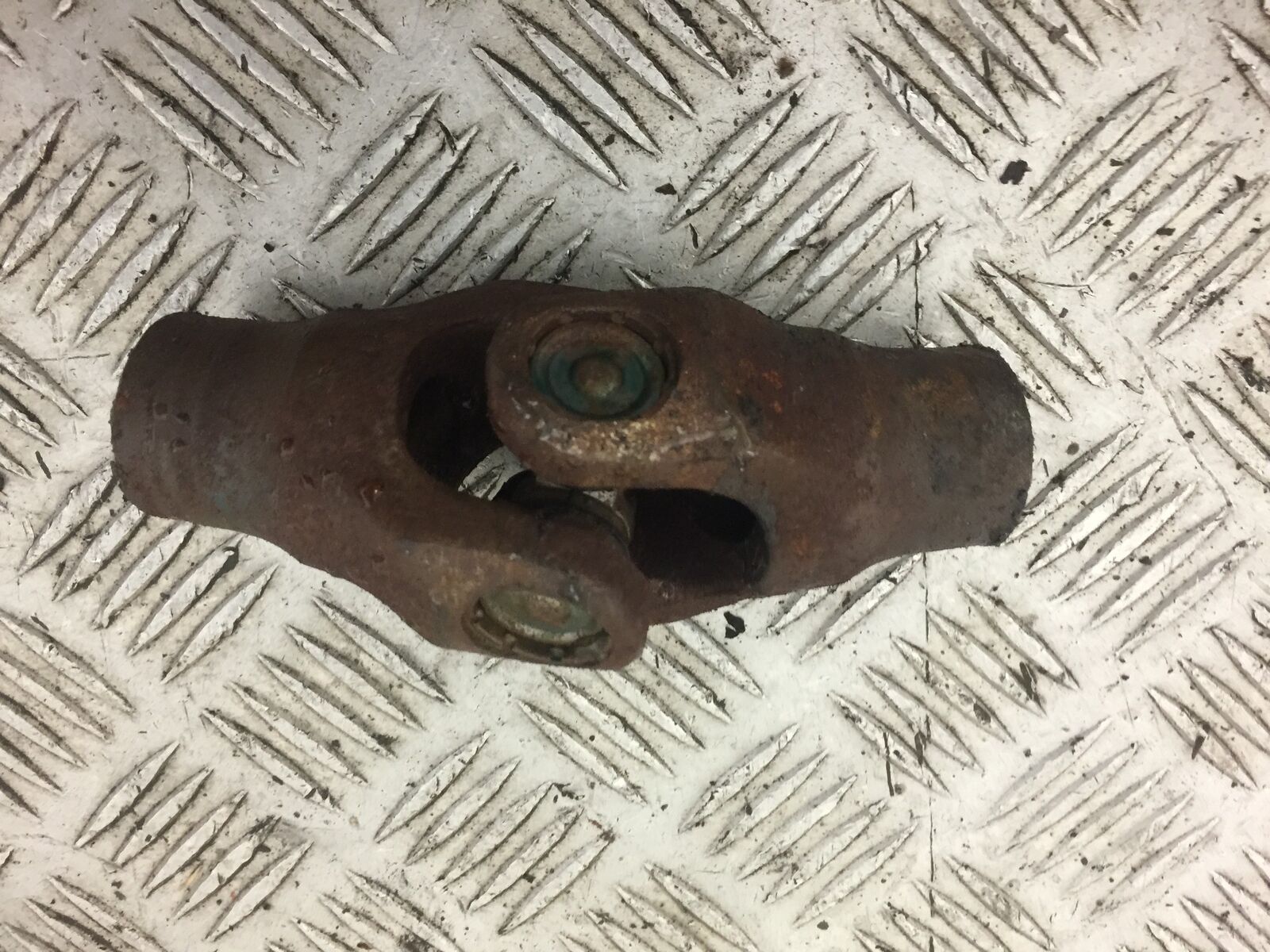 HONDA VT1100 C SHADOW UV JOINT   YEAR 1987-1996  (STOCK 540)