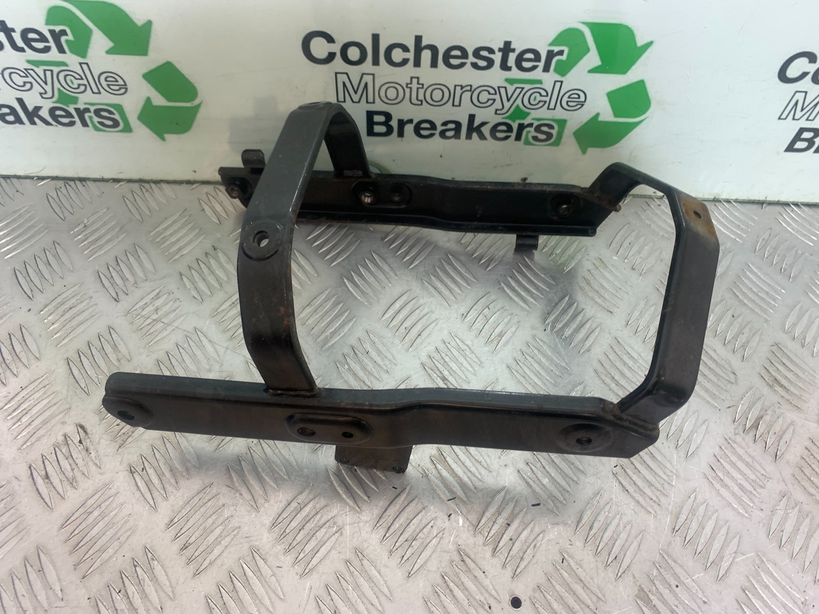 HONDA VTX1300 S-6 REAR MUDGUARD BRACKET  YEAR 2004-09 (CMB1159)