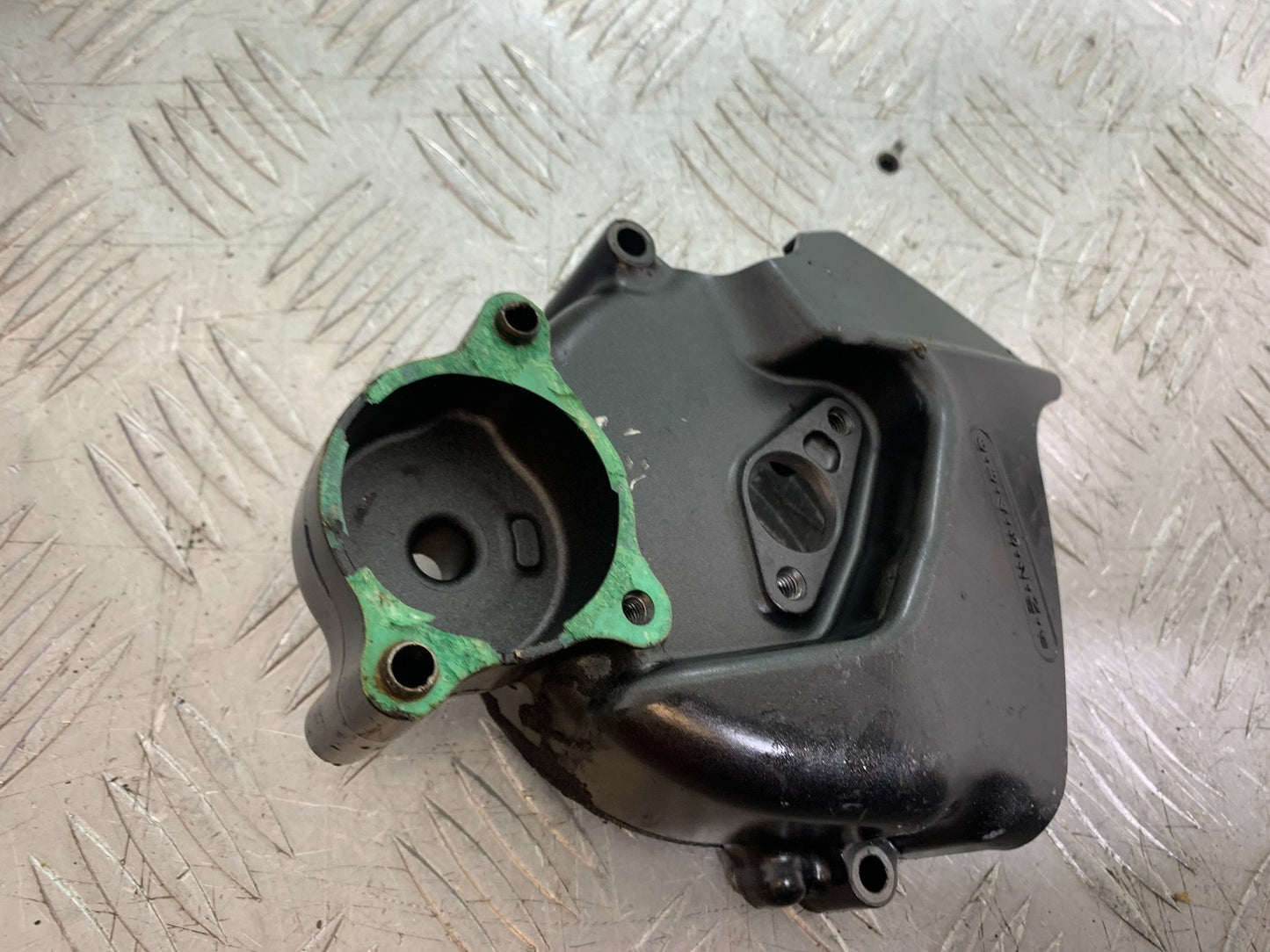 HONDA VFR800 VFR 800 V-TEC SPROCKET COVER YEAR 2002 -09 (CMB1296)
