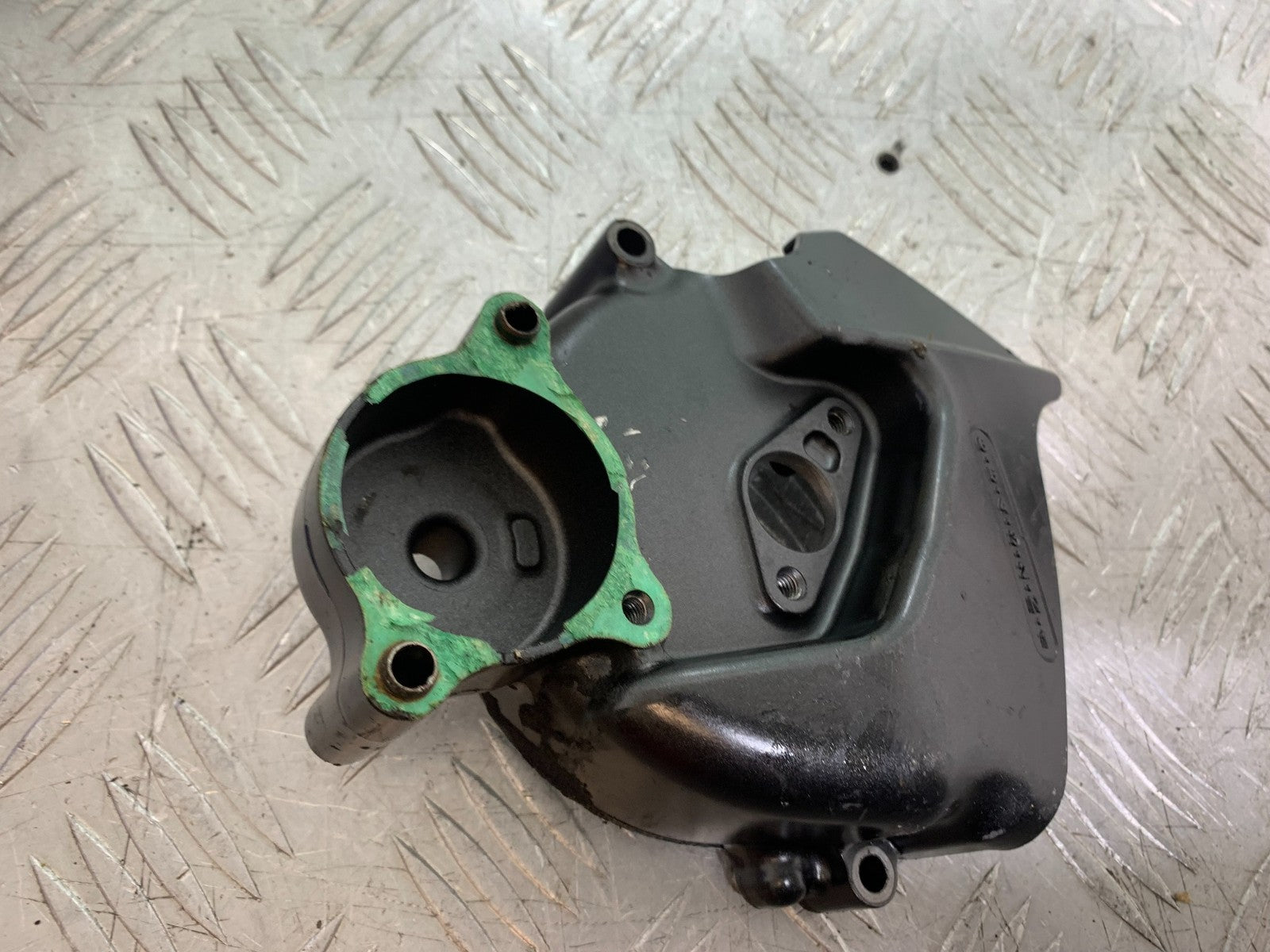 HONDA VFR800 VFR 800 V-TEC SPROCKET COVER YEAR 2002 -09 (CMB1296)