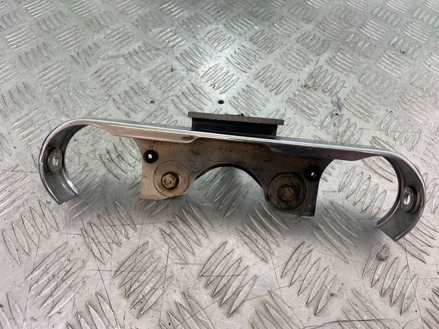 KAWASAKI VN1500 CLASSIC CHROME YOKE  COVER  YEAR 1999 -2006 (CMB1166)